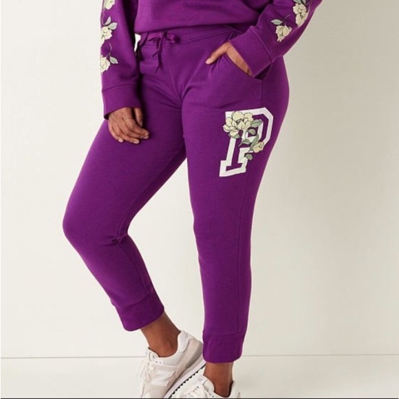 Pink Victoria Secret Joggers NWOT - Picture 2 of 6